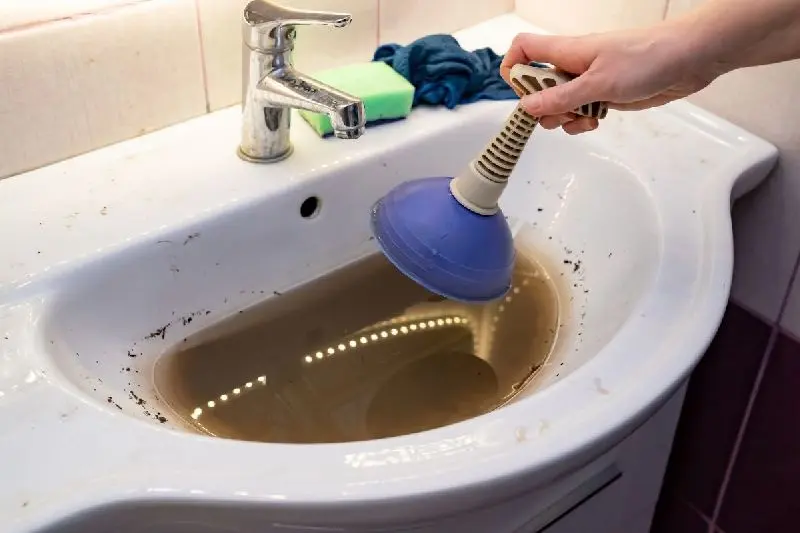 Desatascos de WC, fregaderos y lavabos - Lampistería Barcelona