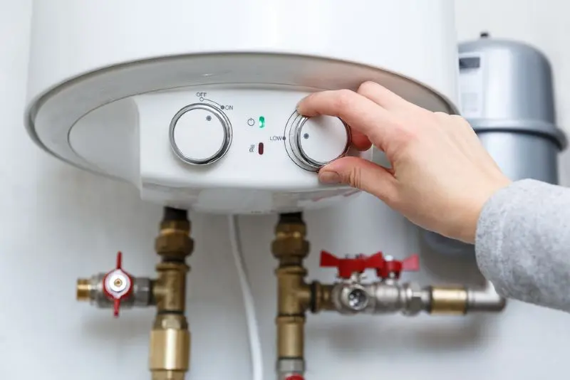 Reparación y cambio de termos eléctricos - Lampistería Barcelona